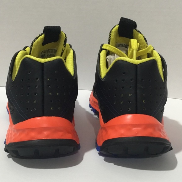 SOLD!🤑✅Boy's sneakers 👟 - Picture 4 of 7